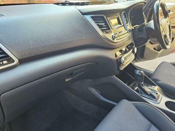 Hyundai Tucson 1.7 CRDi Blue Drive SE DCT Euro 6 (s/s) 5dr