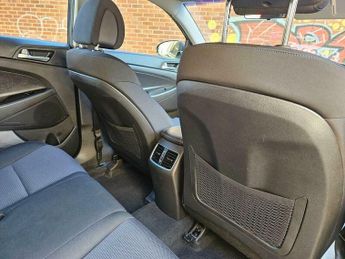 Hyundai Tucson 1.7 CRDi Blue Drive SE DCT Euro 6 (s/s) 5dr