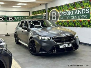 BMW M5 M5 TOURING [FULLY LOADED M5 TOURING]
