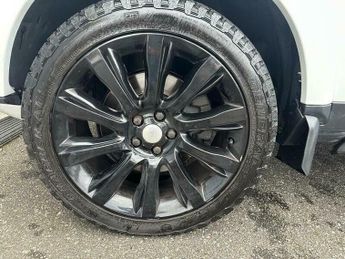 Land Rover Discovery 3.0 SD V6 XS Station Wagon 5dr Diesel Auto 4WD (213 g/km, 255 bh