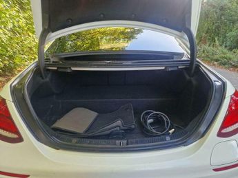 Mercedes-Benz E Class 2.0 E300de 13.5kWh AMG Line G-Tronic+ Euro 6 (s/s) 4dr