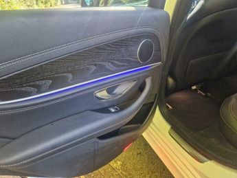 Mercedes-Benz E Class 2.0 E300de 13.5kWh AMG Line G-Tronic+ Euro 6 (s/s) 4dr