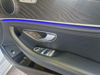 Mercedes-Benz E Class 2.0 E300de 13.5kWh AMG Line G-Tronic+ Euro 6 (s/s) 4dr