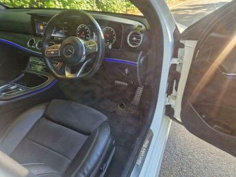 Mercedes-Benz E Class 2.0 E300de 13.5kWh AMG Line G-Tronic+ Euro 6 (s/s) 4dr