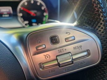 Mercedes-Benz E Class 2.0 E300de 13.5kWh AMG Line G-Tronic+ Euro 6 (s/s) 4dr