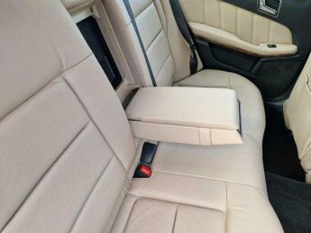 Mercedes-Benz E Class 3.0 E350 CDI V6 BlueEfficiency Avantgarde G-Tronic Euro 5 4dr