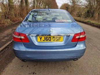 Mercedes-Benz E Class 3.0 E350 CDI V6 BlueEfficiency Avantgarde G-Tronic Euro 5 4dr