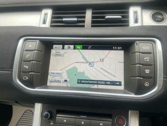 Land Rover Range Rover Evoque 2.0 TD4 HSE Dynamic SUV 5dr Diesel Auto 4WD Euro 6 (s/s) (180 ps