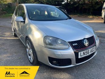 Volkswagen Golf GTi 2.0 TFSI GTI Hatchback 3dr Petrol DSG (188 g/km, 198 bhp)