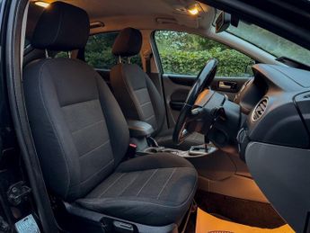 Ford Focus 1.6 Titanium Automatic 99 Bhp | Full History (10 Services) _ MOT