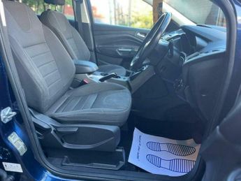 Ford Kuga 2.0 TDCi Zetec Powershift AWD Euro 5 5dr