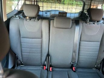 Ford Kuga 2.0 TDCi Zetec Powershift AWD Euro 5 5dr