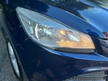 Ford Kuga 2.0 TDCi Zetec Powershift AWD Euro 5 5dr