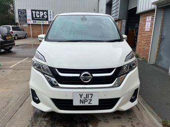 Nissan Serena 2.0 X Hybrid 8 Seater