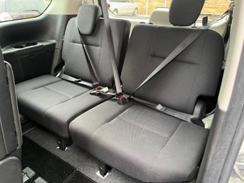 Nissan Serena 2.0 X Hybrid 8 Seater