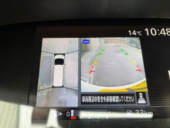 Nissan Serena 2.0 X Hybrid 8 Seater