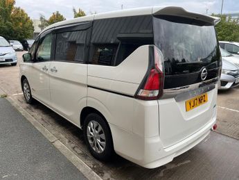 Nissan Serena 2.0 X Hybrid 8 Seater