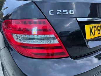 Mercedes-Benz C Class 1.8 C250 BlueEfficiency Sport Edition 125 G-Tronic+ Euro 5 (s/s)