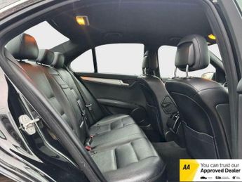 Mercedes-Benz C Class 1.8 C250 BlueEfficiency Sport Edition 125 G-Tronic+ Euro 5 (s/s)