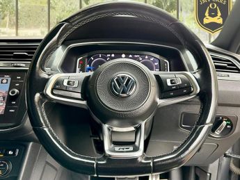 Volkswagen Tiguan R-LINE TDI DSG