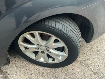 Toyota Corolla Verso 1.8 VVT-i SR 5dr