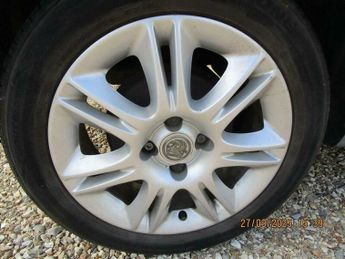 Vauxhall Corsa 1.4i 16v Design 3dr (a/c)