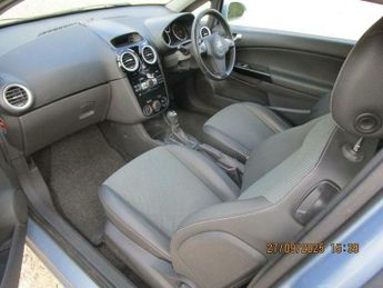 Vauxhall Corsa 1.4i 16v Design 3dr (a/c)