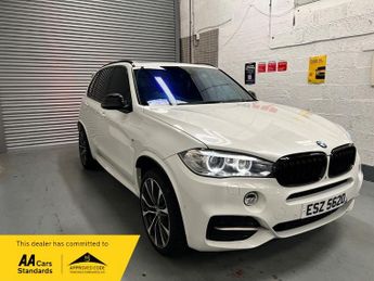BMW M5 M50D