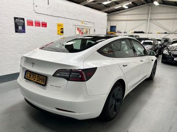 Tesla Model 3 LONG RANGE AWD