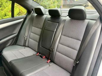 Mercedes-Benz C Class 2.1 C200 CDI Sport Auto Euro 4 4dr