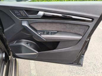 Audi Q5 SQ5 TDI VORSPRUNG QUATTRO