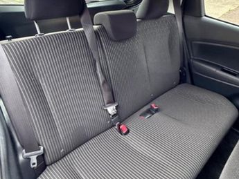 Toyota Vitz Toyota Vitz Jewela