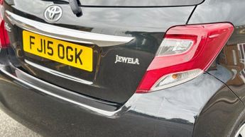 Toyota Vitz Toyota Vitz Jewela