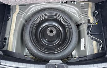 Toyota Vitz Toyota Vitz Jewela