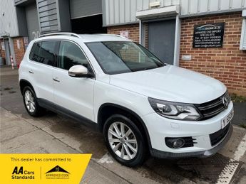 Volkswagen Tiguan 2.0 TFSi SE 4Motion DSG 5dr