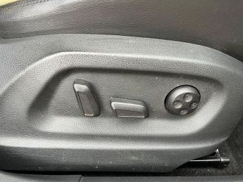 Volkswagen Tiguan 2.0 TFSi SE 4Motion DSG 5dr