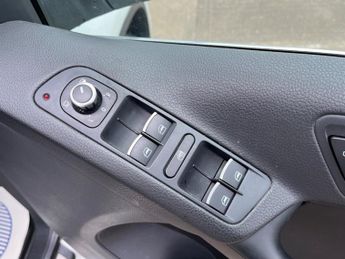 Volkswagen Tiguan 2.0 TFSi SE 4Motion DSG 5dr