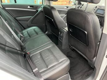 Volkswagen Tiguan 2.0 TFSi SE 4Motion DSG 5dr