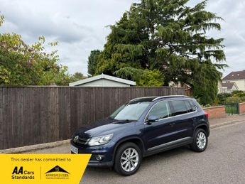 Volkswagen Tiguan SE TDI BLUEMOTION TECHNOLOGY 4MOTION DSG