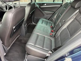 Volkswagen Tiguan SE TDI BLUEMOTION TECHNOLOGY 4MOTION DSG