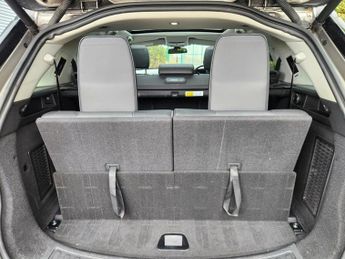 Land Rover Discovery Sport TD4 HSE DYNAMIC LUX