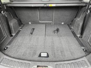 Land Rover Discovery Sport TD4 HSE DYNAMIC LUX