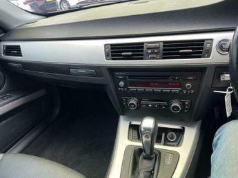 BMW 3 SERIES 2.0 320d SE Steptronic Euro 5 2dr