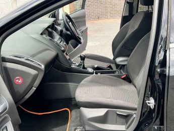 Ford Focus 1.0T EcoBoost Titanium Euro 6 (s/s) 5dr