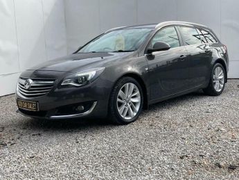 Vauxhall Insignia 2.0 CDTi ecoFLEX SRi Nav Sports Tourer Euro 5 (s/s) 5dr