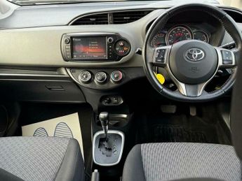 Toyota Yaris 1.33 Dual VVT-i Icon Multidrive S Euro 5 5dr Euro 5
