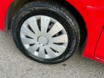 Toyota Yaris 1.33 Dual VVT-i Icon Multidrive S Euro 5 5dr Euro 5