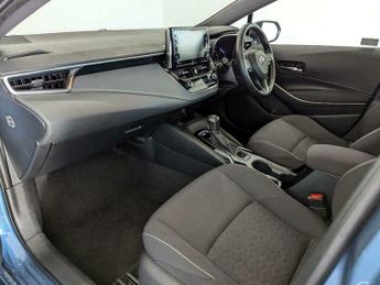 Toyota Corolla 1.8 VVT-h Icon Tech CVT Euro 6 (s/s) 5dr