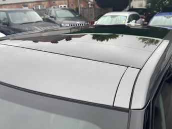 Land Rover Range Rover Evoque 2.0 TD4 HSE Dynamic Lux SUV 5dr Diesel Auto 4WD Euro 6 (s/s) (18