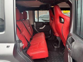 Jeep Wrangler 3.6 V6 Sahara SUV 4dr Petrol Auto 4WD Euro 6 (280 bhp)